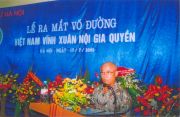 Phó tổng thư ký Hội VTHN Nguyễn Thanh Lê đọc quyết định thành lập võ đường VNVXNGQ